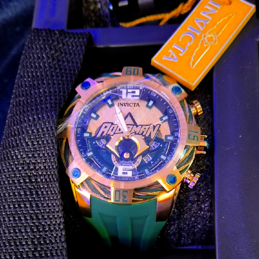 Invicta DC Comics Aquaman 52 mm Chronograph 35120